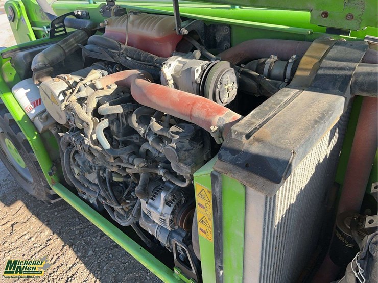 2017-merlo-p27.6plus-2700-kg-telehandlers-image-23