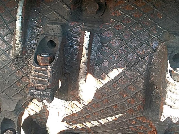 2017-caterpillar-c18-image-15