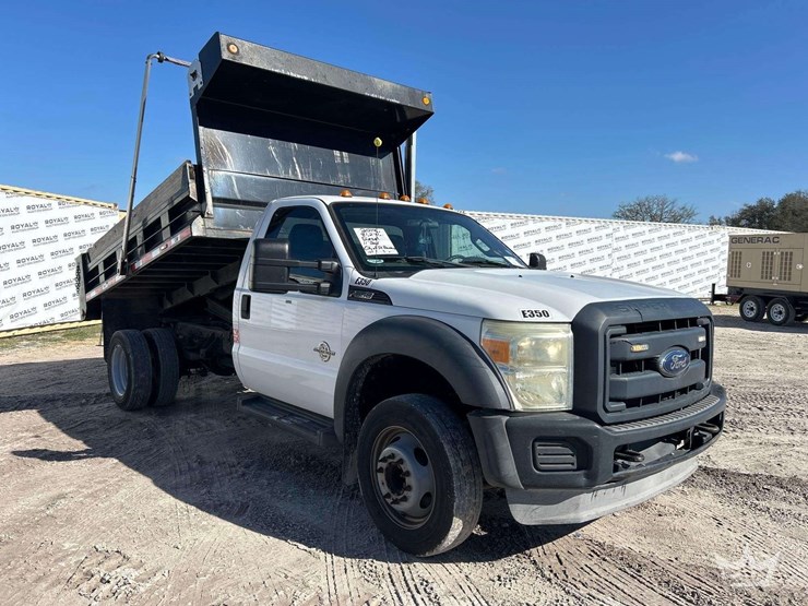 2014-ford-f550-image-2