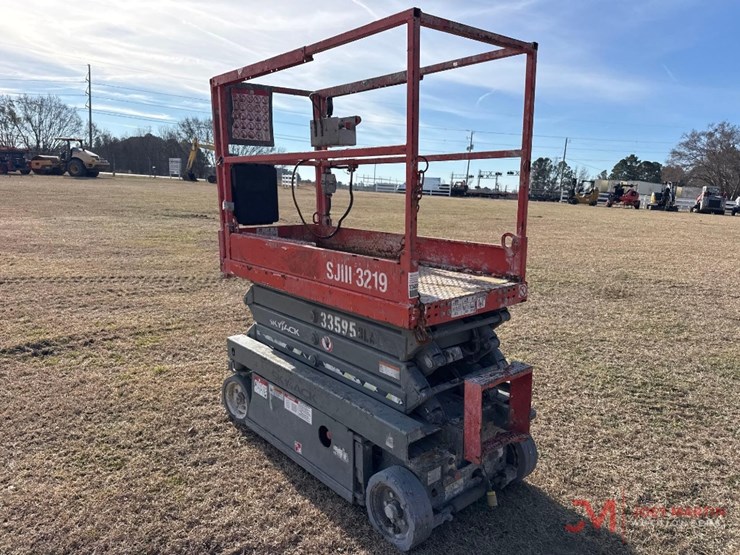 skyjack-sjiii3219-image-3