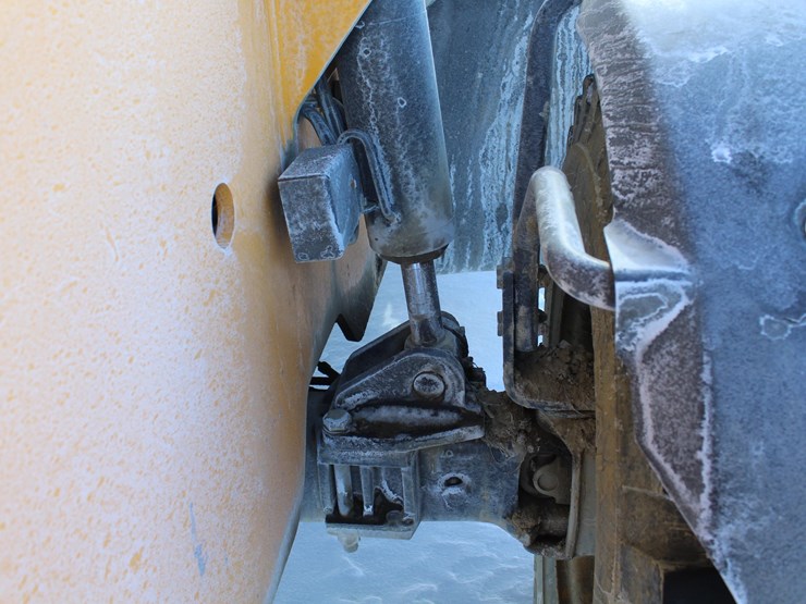 2013-jcb-510-56-image-36