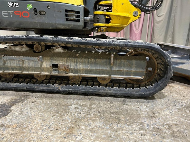 2019-wacker-neuson-et90-image-13