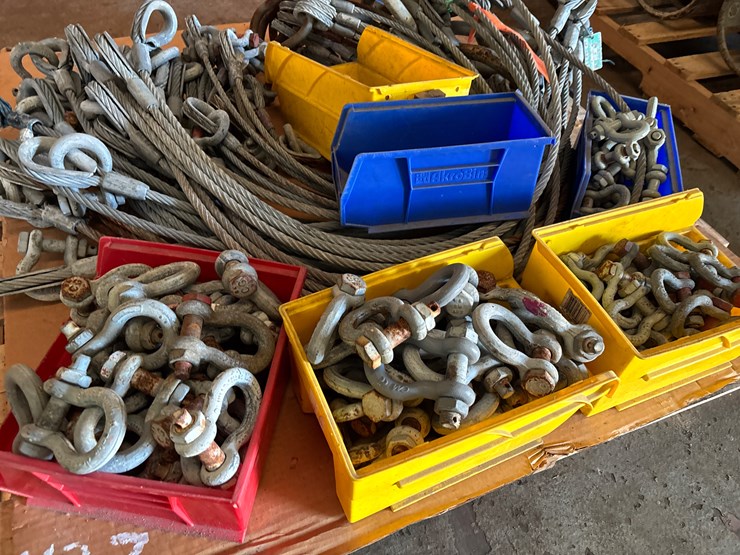 #437-•-lot-of-harnesses-and-shackles-image-6