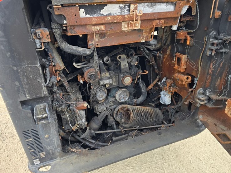 2024-kubota-svl75-3-image-5