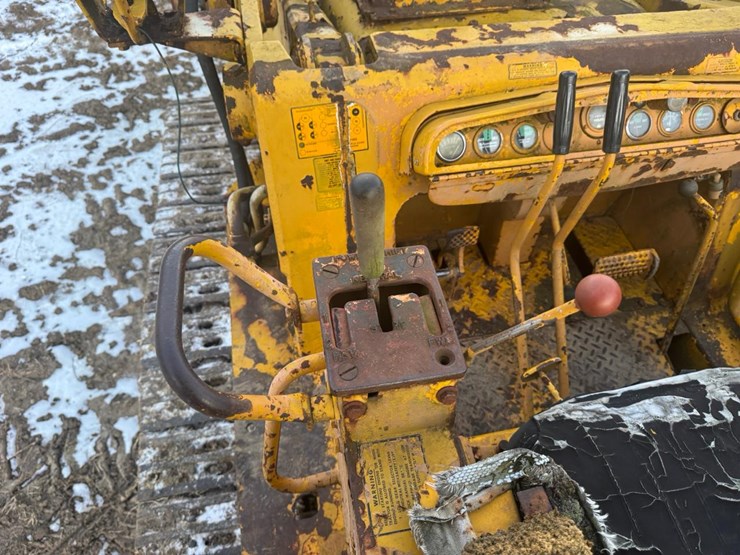 1968-international-175b-image-39