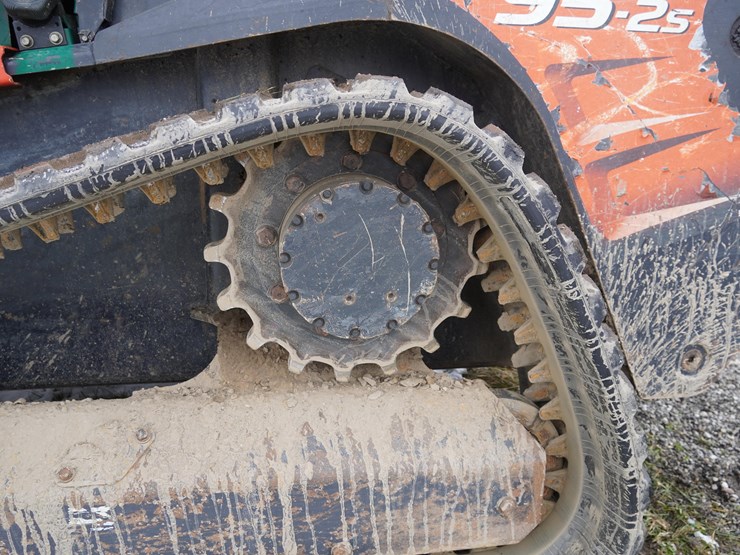 2016-kubota-svl95-2s-image-33