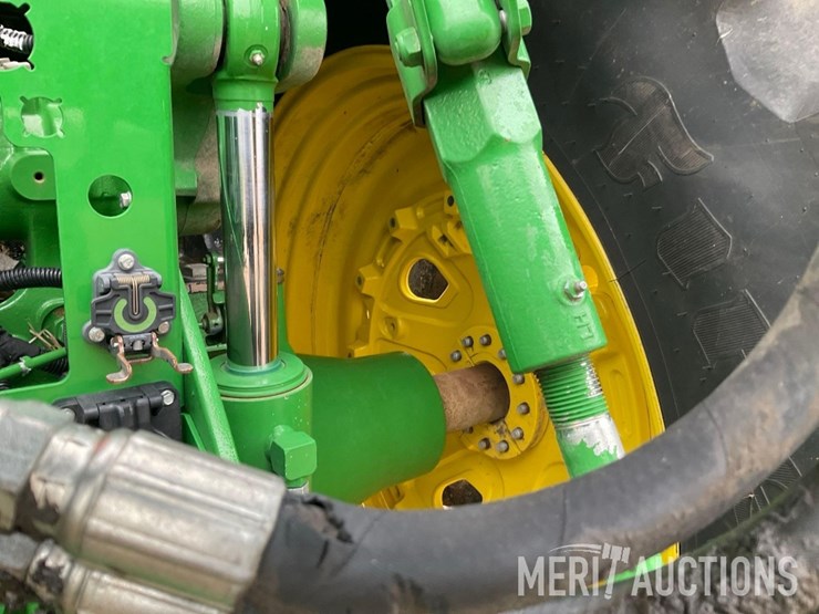 2024-john-deere-8r-250-image-28