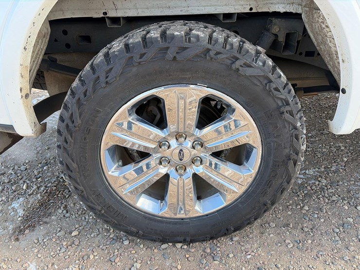 2017-ford-f150-image-17