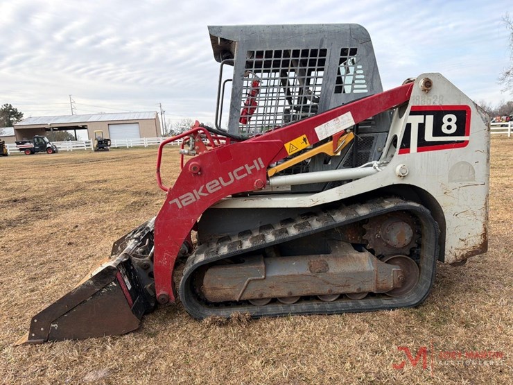 2019-takeuchi-tl8-image-6