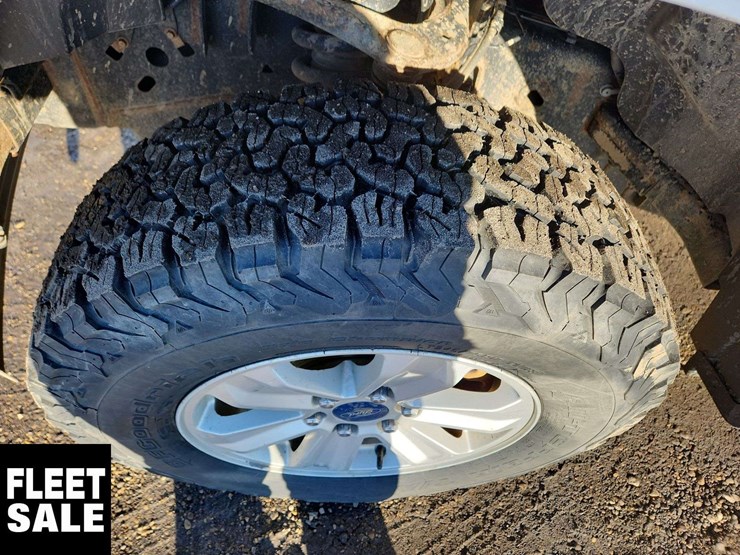 2016-ford-f150-image-12