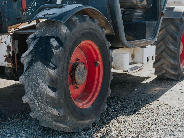 2005-bobcat-v723-image-3