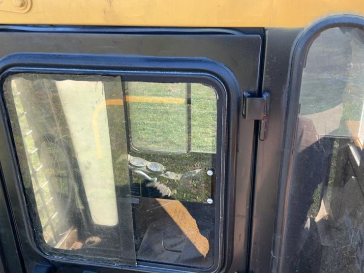 john-deere-435-image-11