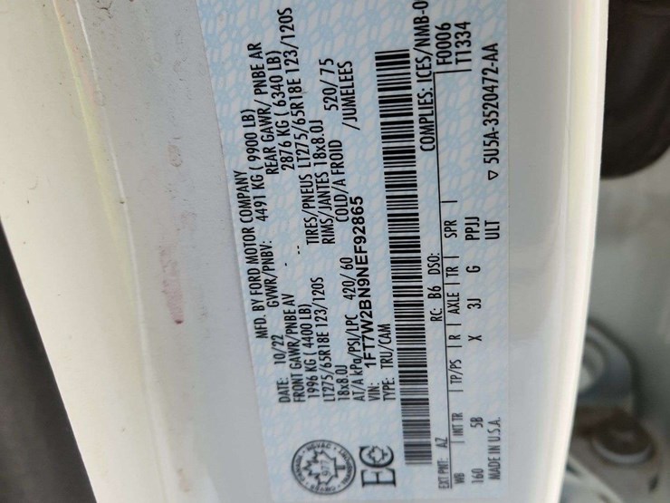 2022-ford-f250-image-36