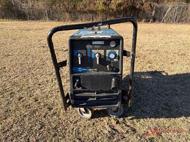 miller-bobcat-250-welder-/-generator-image-5