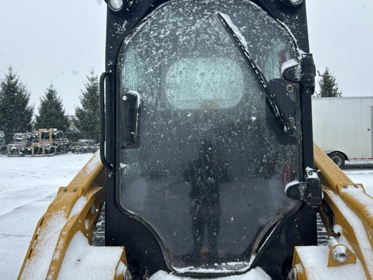 2023-caterpillar-299d3-xe-image-37