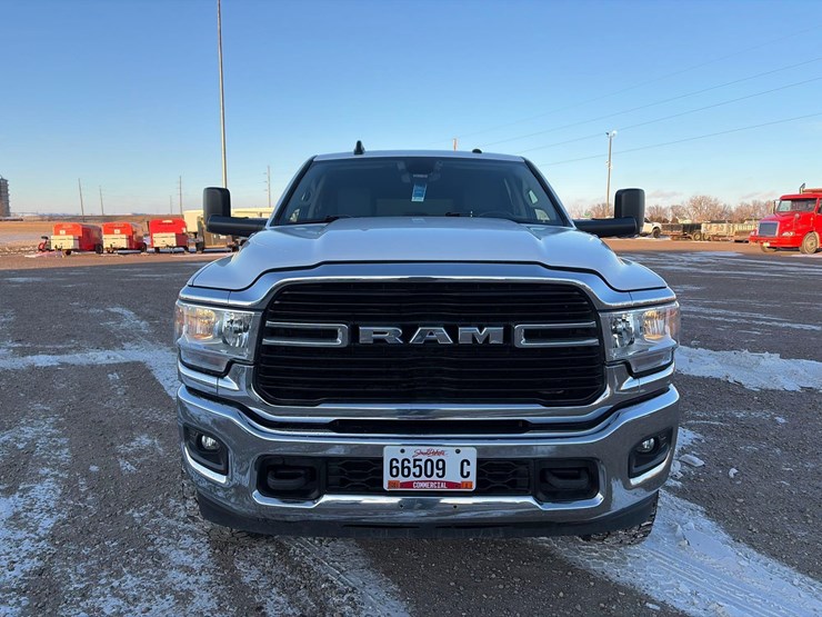 2020-ram-2500-big-horn-image-7