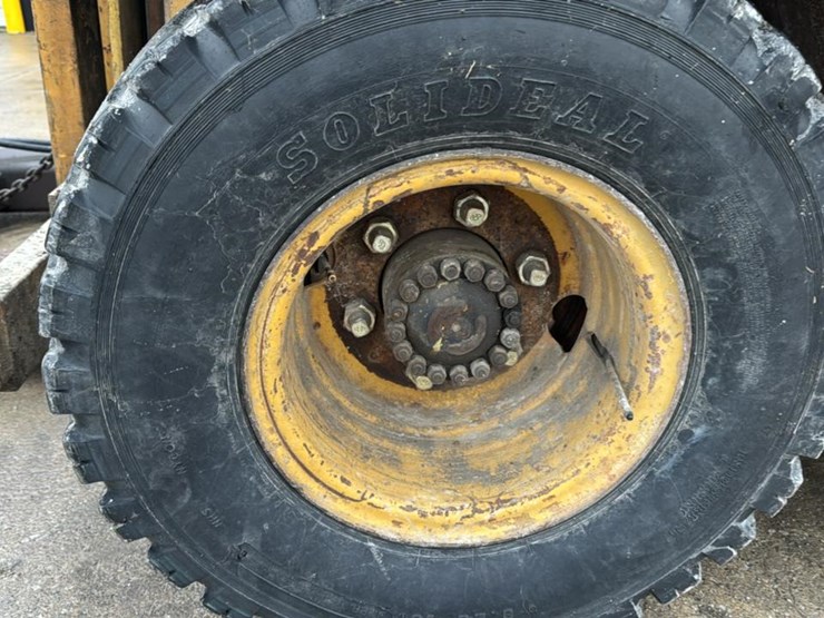 caterpillar-v140-image-28