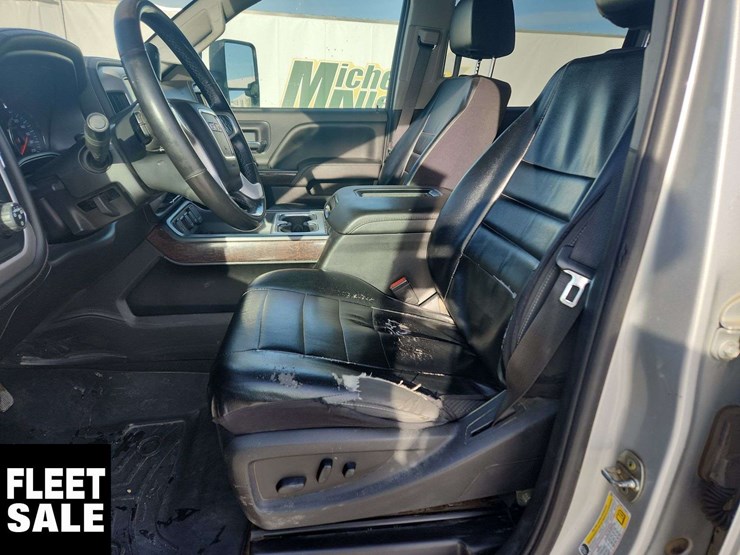 2019-gmc-sierra-2500hd-image-16