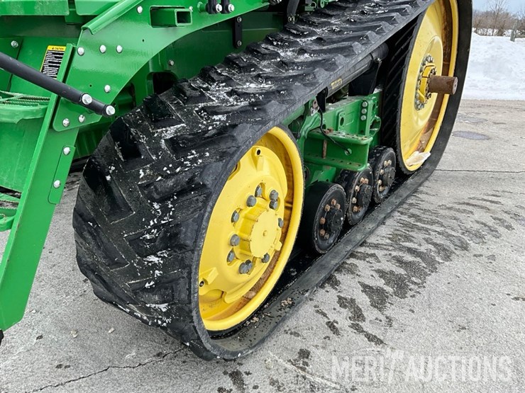 2013-john-deere-8360rt-image-13