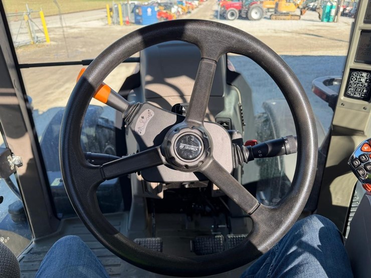 2022-case-ih-maxxum-115-image-21