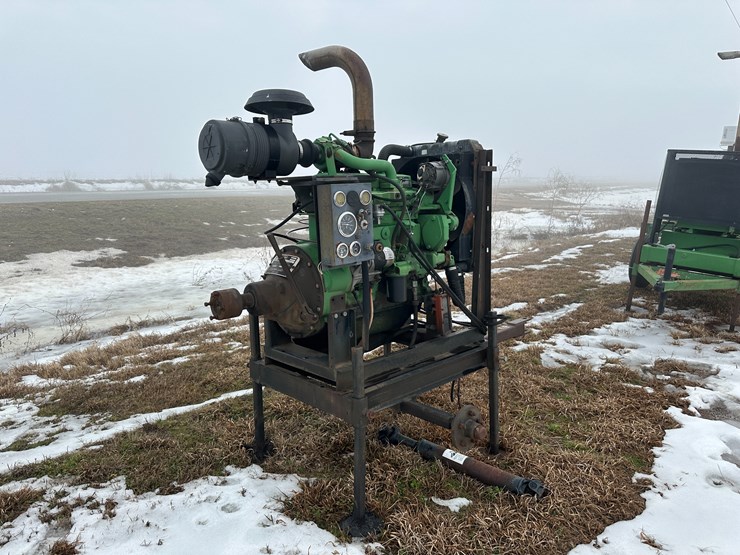 john-deere-4045t-image-3