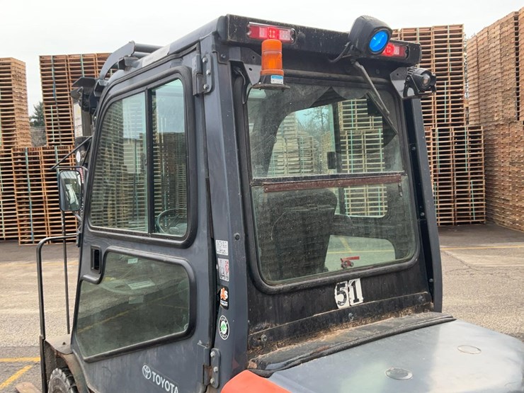 2018-toyota-8fdu25-image-36