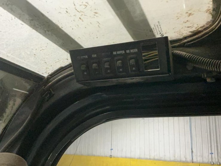 2018-toyota-8fdu25-image-33