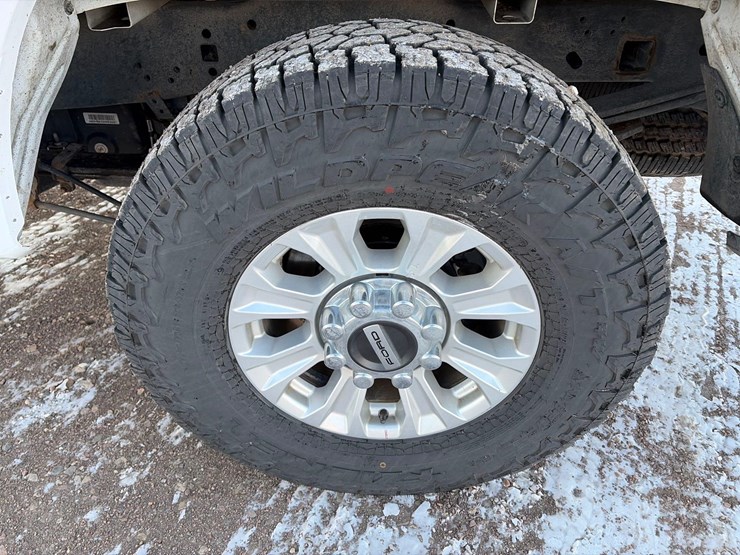 2020-ford-f250-image-16