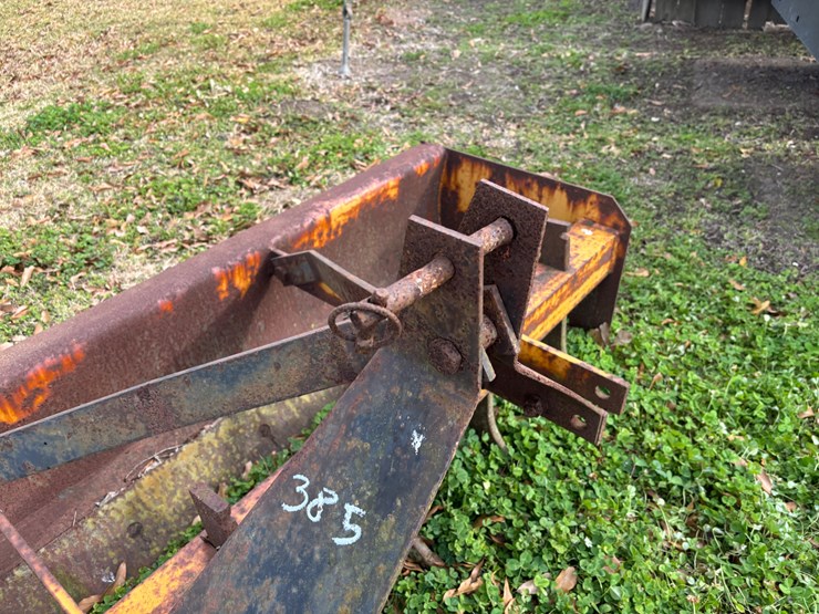 #385-•-6-ft-box-blade-with-ripper-teeth-and-cutting-edge-image-6