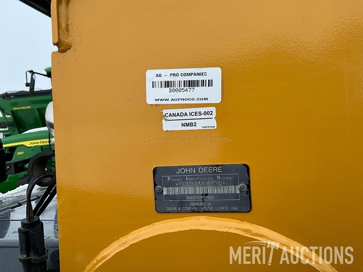 2023-deere-333g-image-29