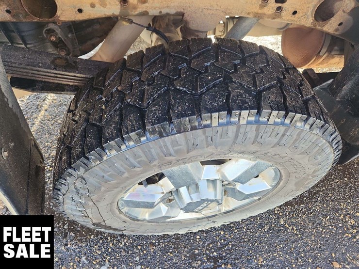 2019-gmc-sierra-2500hd-image-31