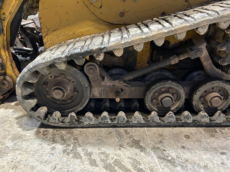 caterpillar-257b-image-18