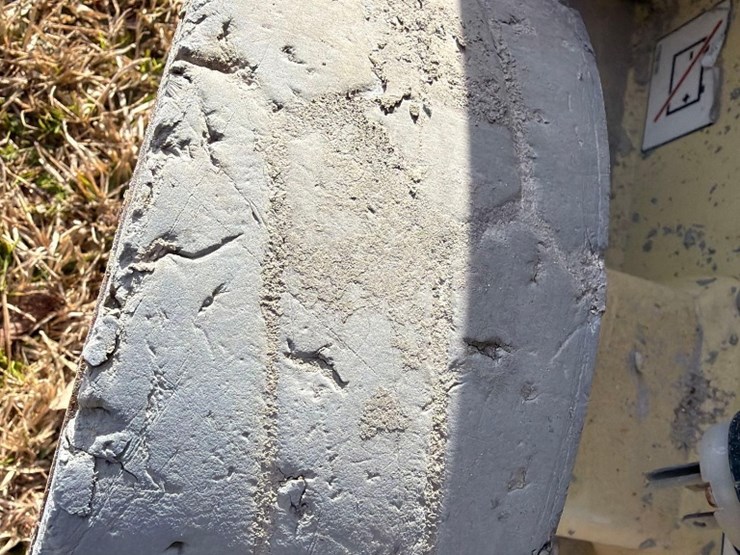 2016-jlg-1930es-image-6