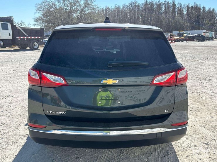 2020-chevrolet-equinox-image-30