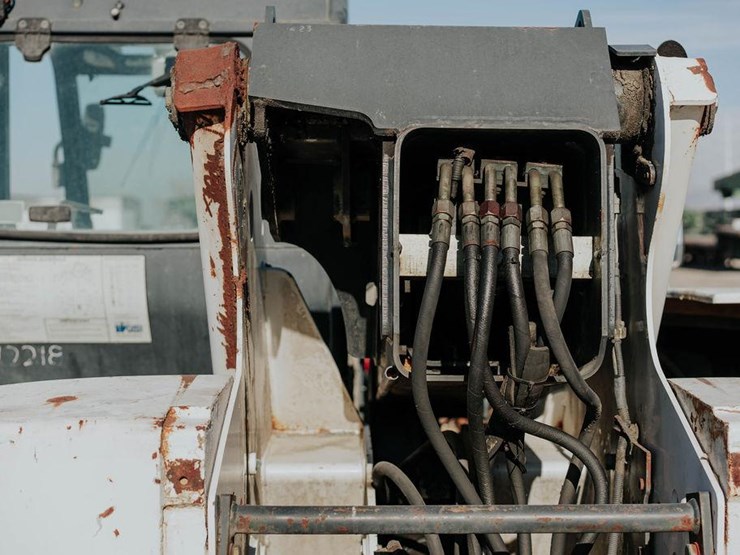 2005-bobcat-v723-image-15