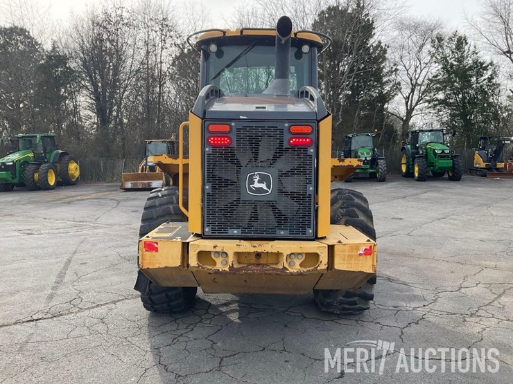 2018-deere-544k-image-4