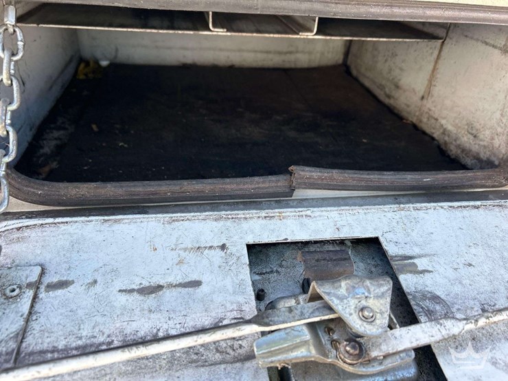 2008-international-durastar-4300-image-26