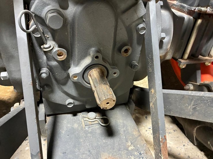 2016-kubota-m5660-image-17