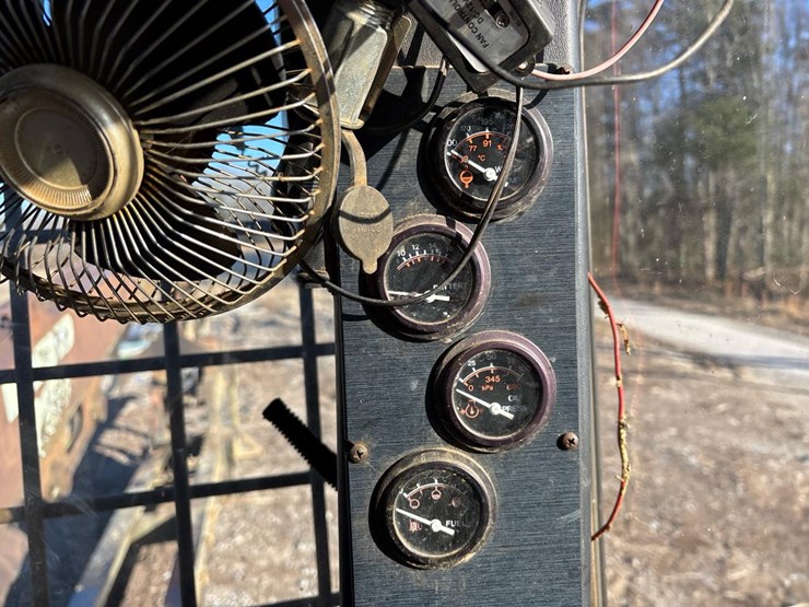 2000-barko-225-image-34