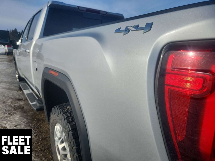 2020-gmc-sierra-2500hd-image-36