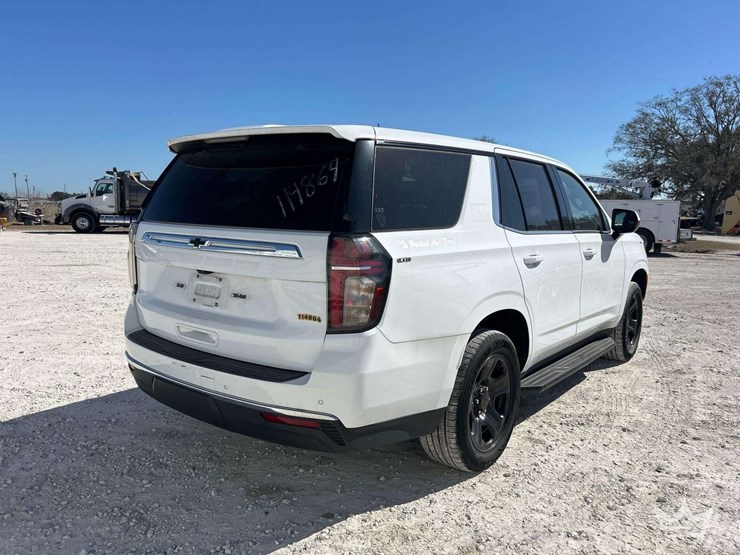 2022-chevrolet-tahoe-image-3