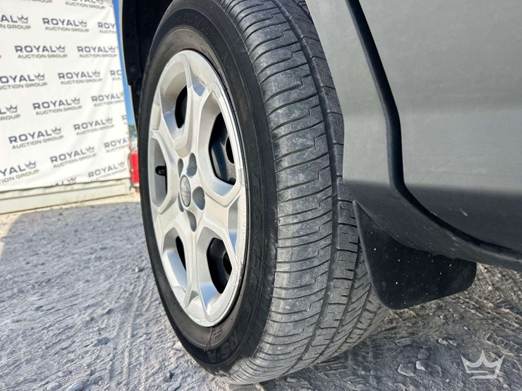 2017-ford-escape-image-29