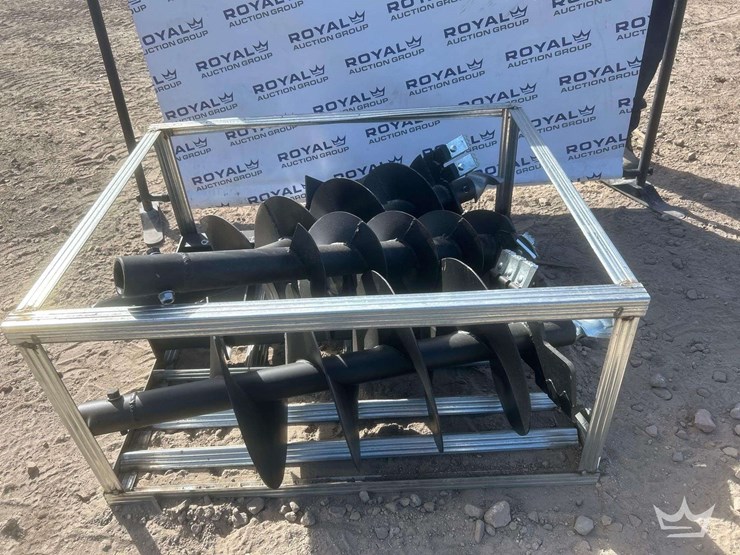 hydraulic-auger-and-bits-skid-steer-attachments-image-2