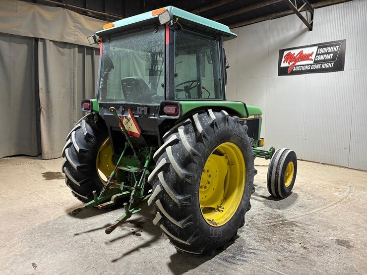 john-deere-2555-image-4