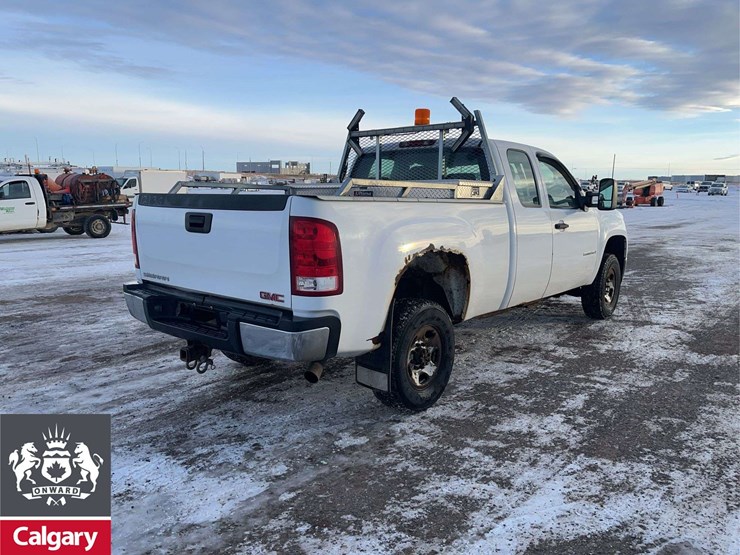 2008-gmc-sierra-2500hd-image-4