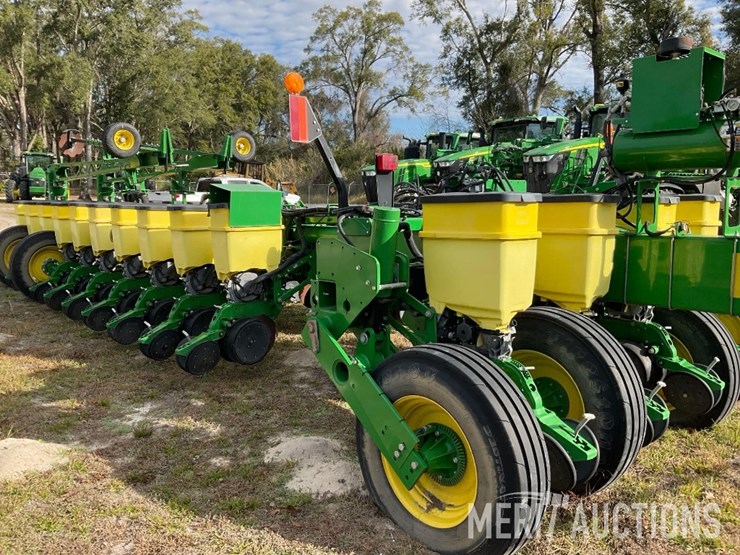 2020-john-deere-1770nt-image-5