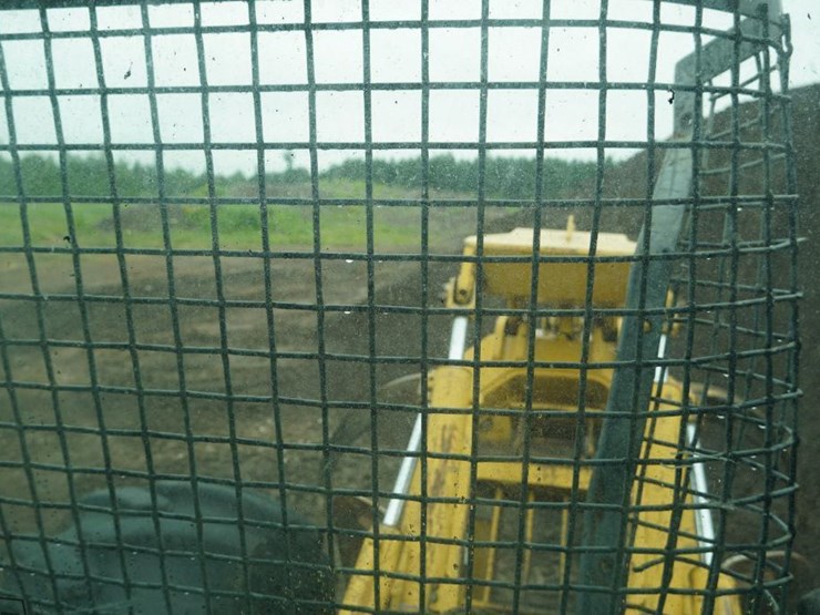 2000-caterpillar-525-image-40