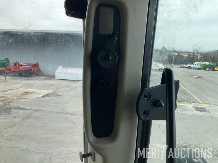 2024-john-deere-6130m-image-57