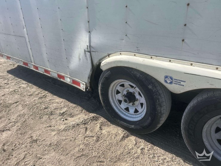 t/a-enclosed-trailer-image-12