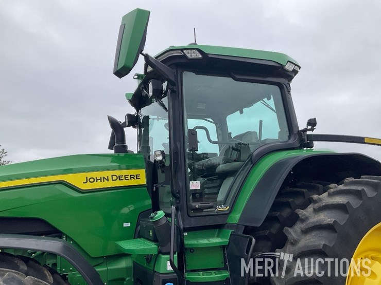 2023-john-deere-8r-370-image-14